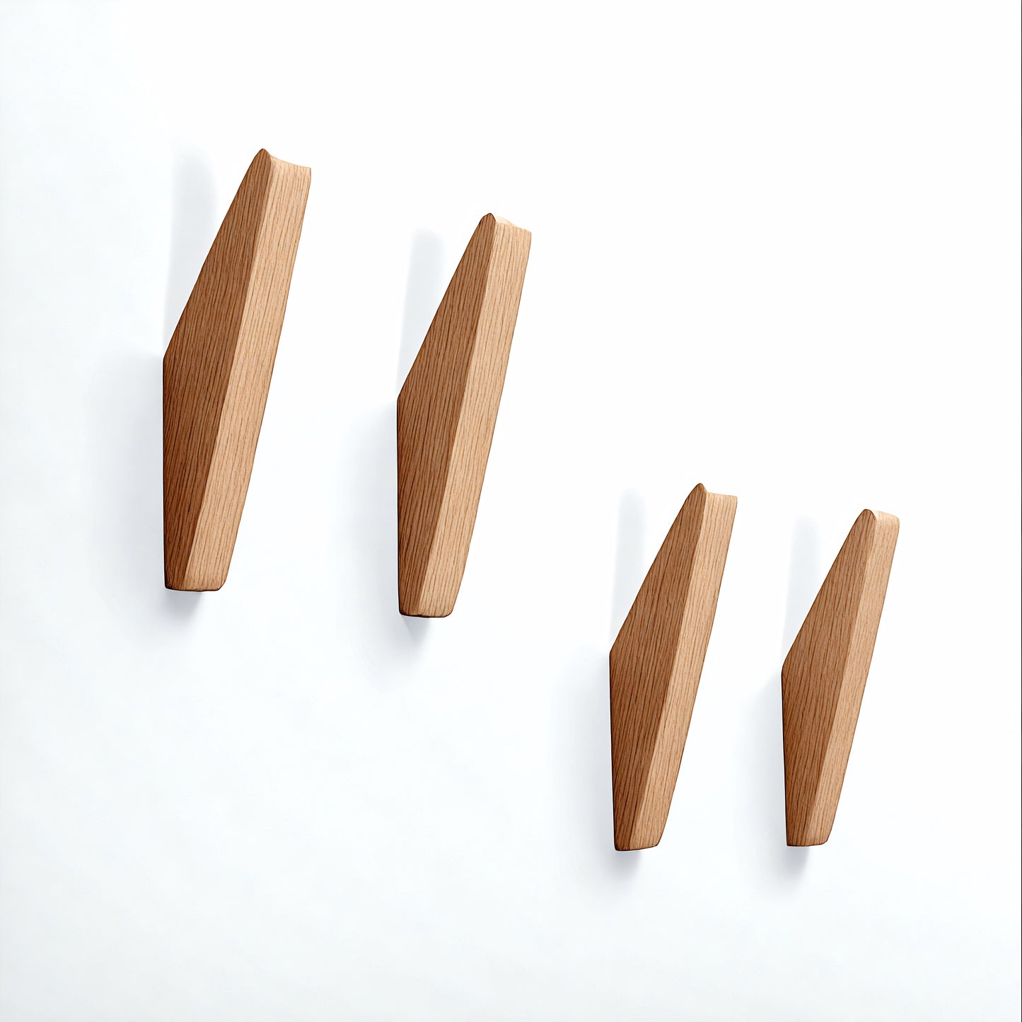 Patère individuelle bois brut - Style pyramidal (Lot x4)