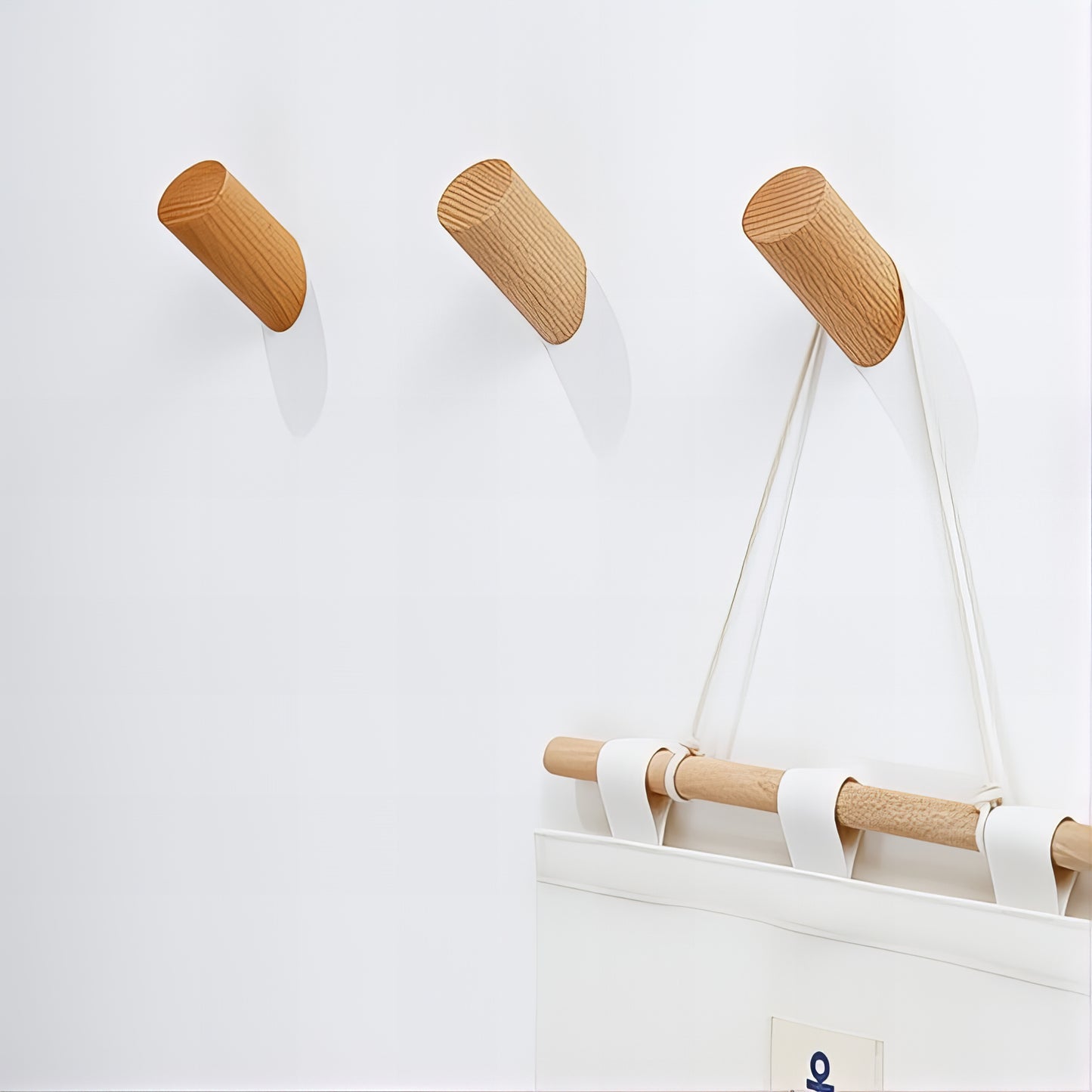 Crochet Murale Cylindrique en Bois