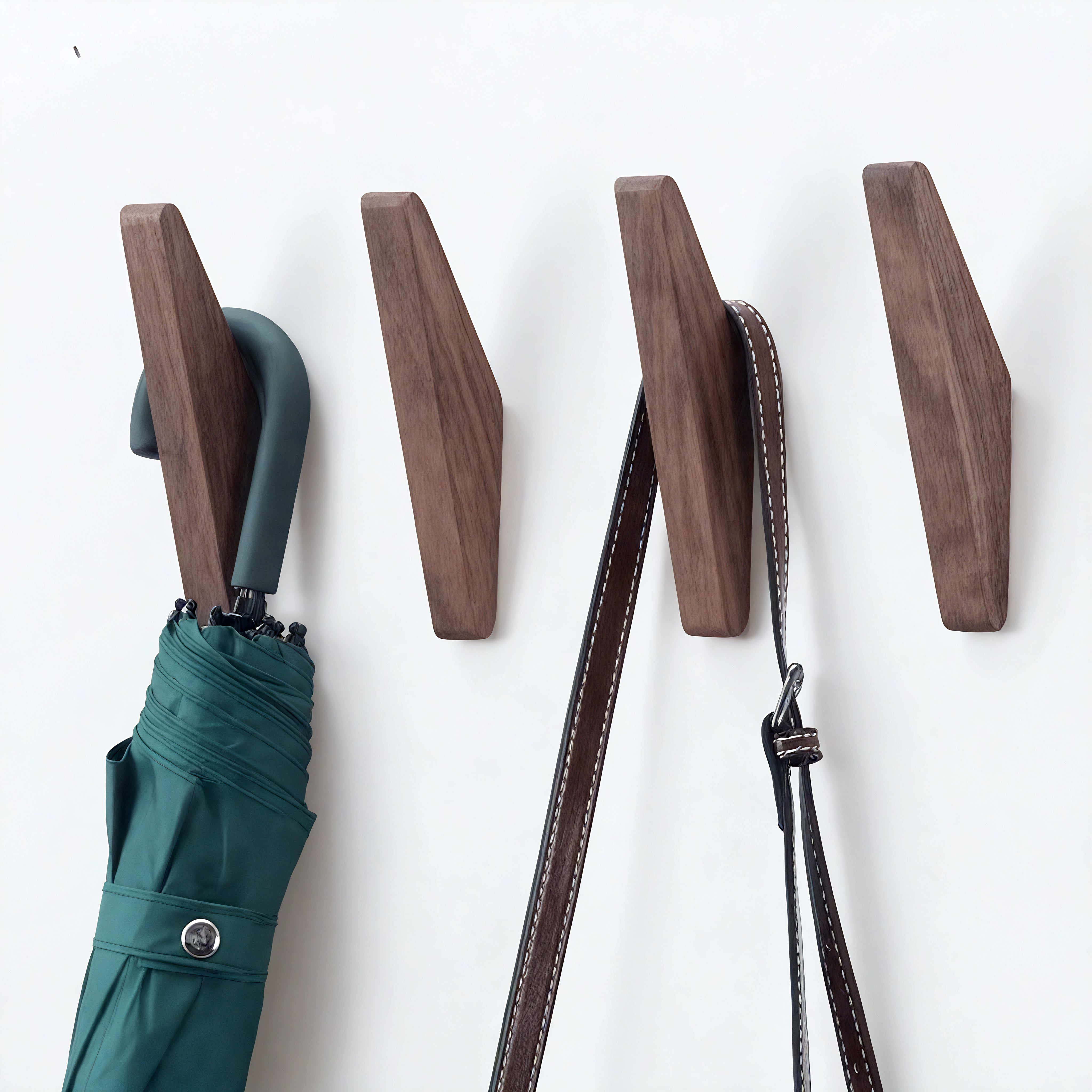 Patère individuelle en bois vernis - Style pyramidal (Lot x4) – Image 2