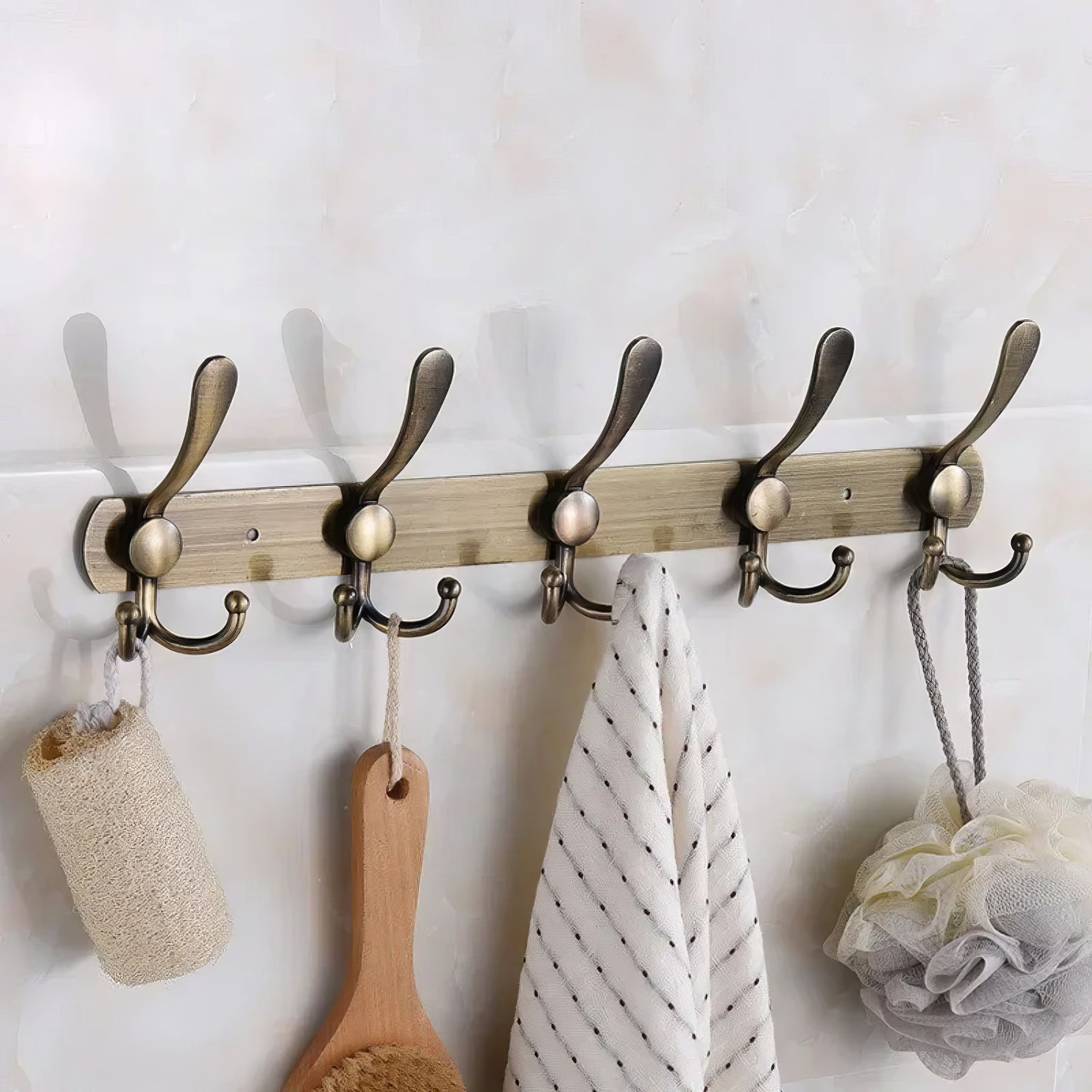 Porte-manteau multi-accessoires - Style années 50