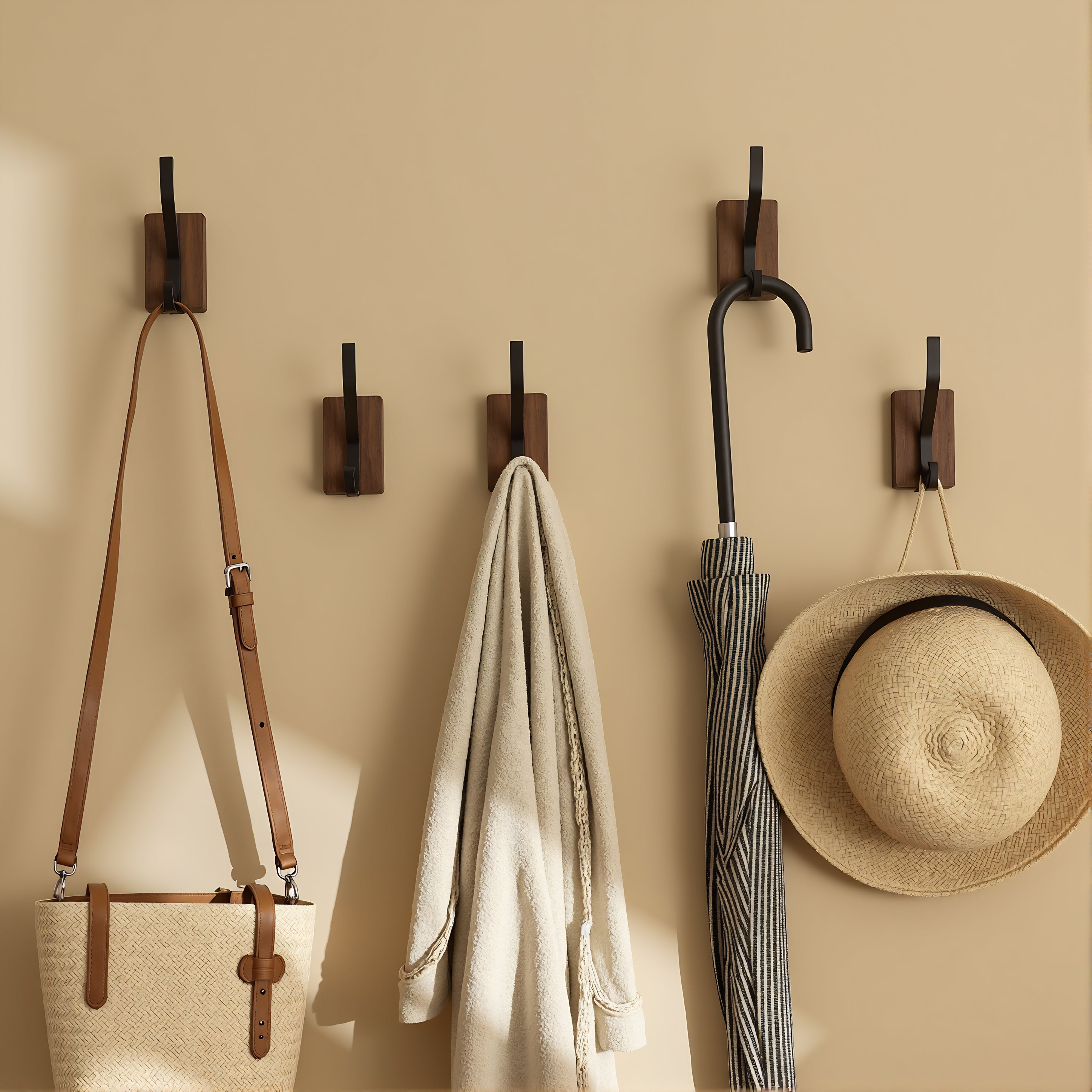 Patère en bois vernis - Style rectangulaire (Lot x4) – Image 2