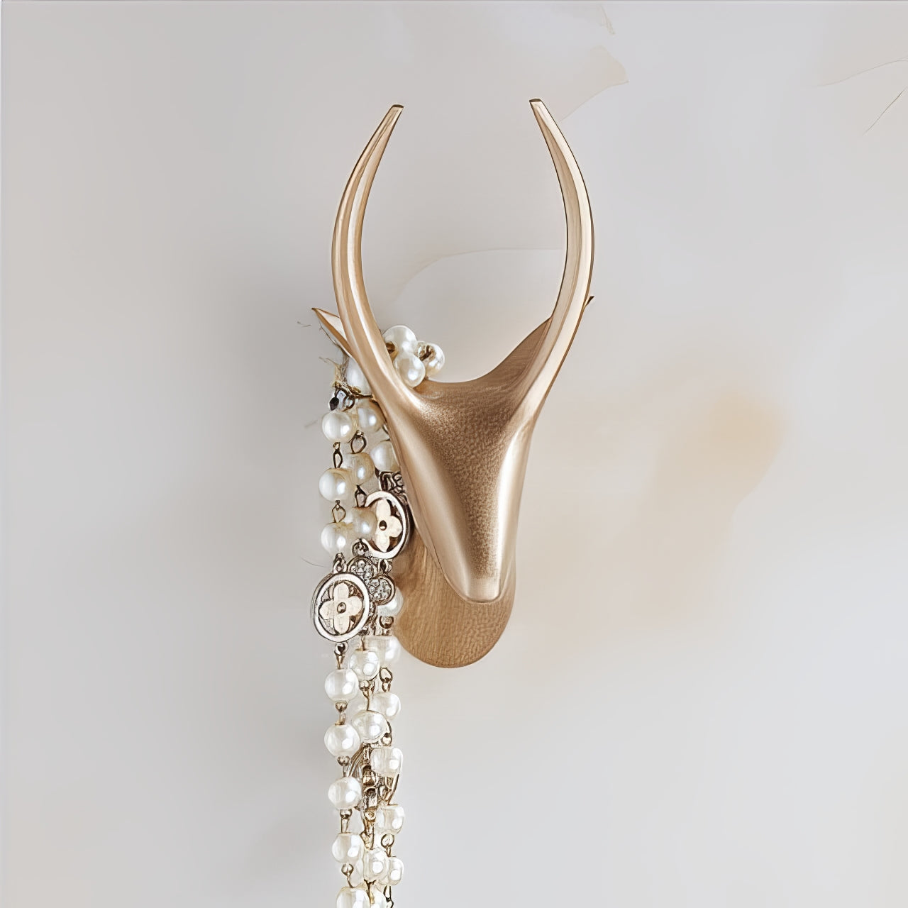 Crochet Porte-Manteau Contemporain Cerf en Bronze